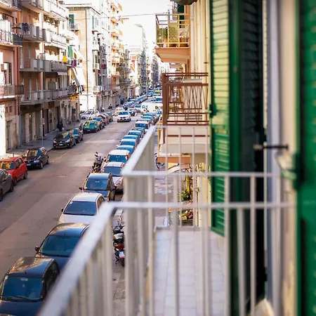 Bayria * Bari